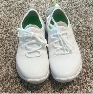 OOFOS OOmg Low White Recovery Sneakers Walking Shoes Size 6.5